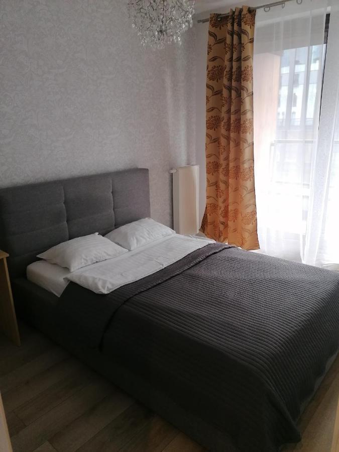 Apartamenty Warszawskie Delux Siedmiogrodzka Varşovia Exterior foto