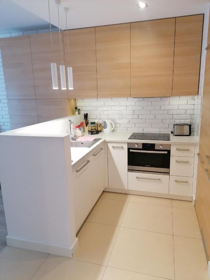Apartamenty Warszawskie Delux Siedmiogrodzka Varşovia Exterior foto