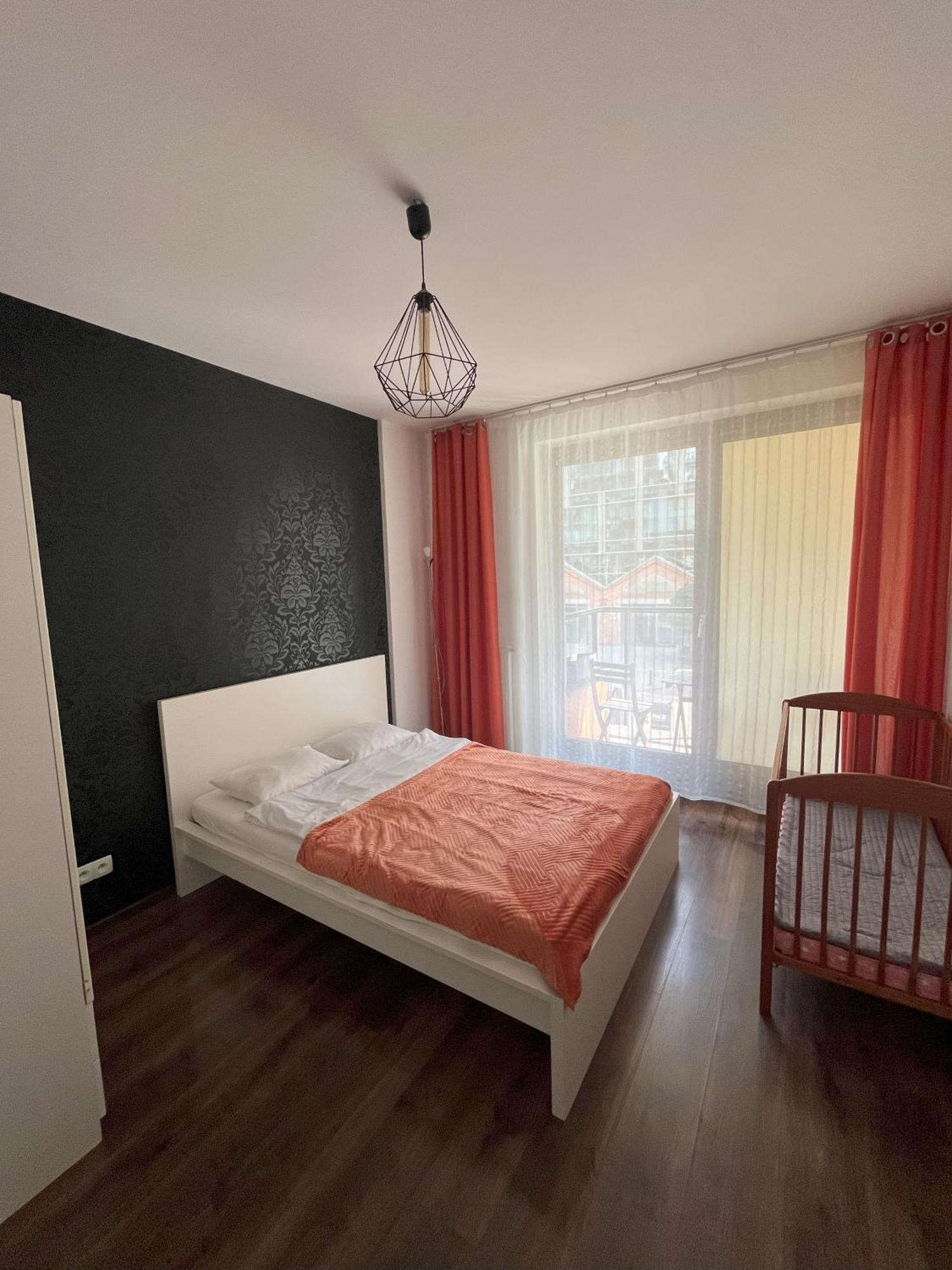 Apartamenty Warszawskie Delux Siedmiogrodzka Varşovia Exterior foto